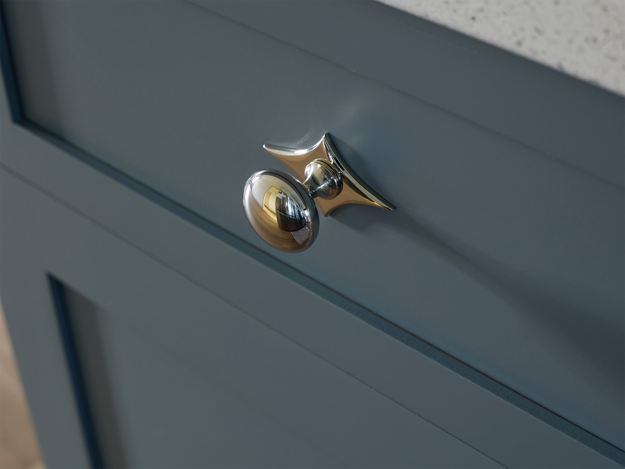 パーツ GOLD STAR Star Backplate, 4-Point, Tall | Tradition Hardware