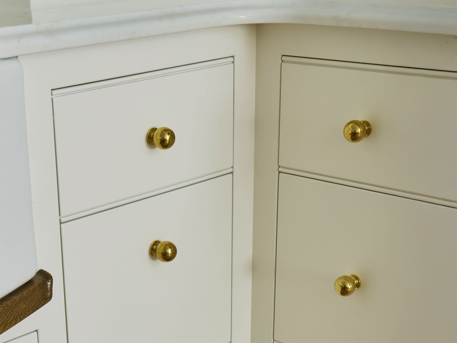Luxe Ball Knob | Tradition Hardware Luxe Ball Knob | Tradition Hardware