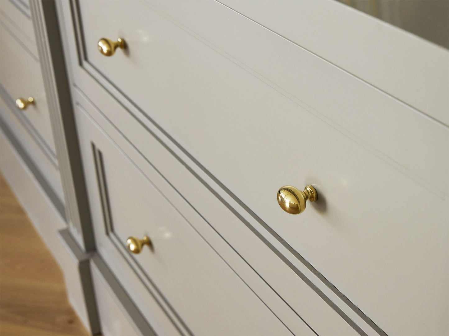 Oval Knob